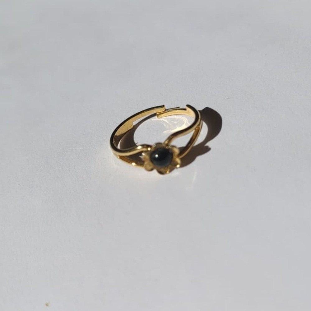 Vintage Gold Tone Adjustable Ring with Black Stone Accent Gentle